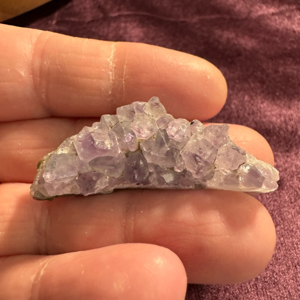 Small amethyst cluster